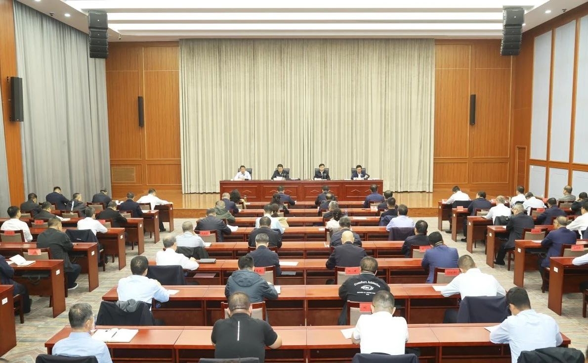 自治区第三生态环境保护督察组进驻赌球网站并召开督察工作会