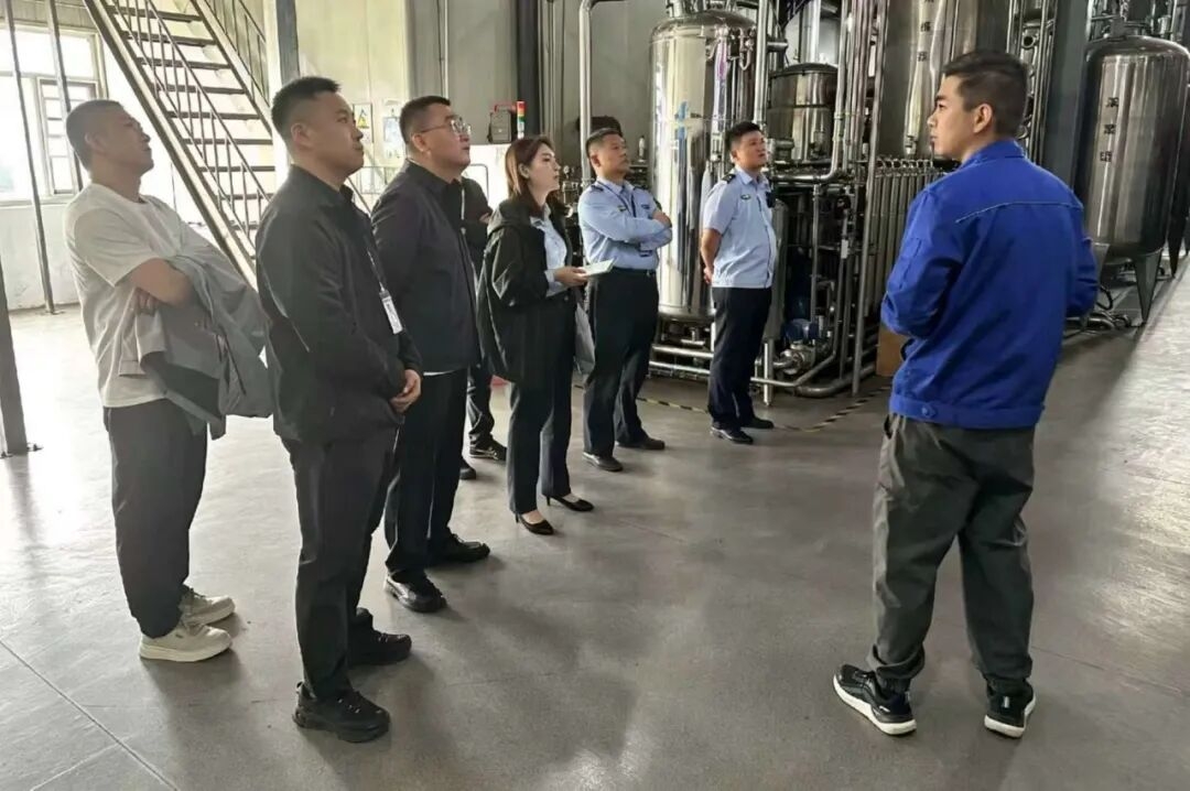 进一次企业查多项事 精准帮扶促发展——锡盟生态环境综合行政执法支队联合开展企业水环境专项帮扶检查