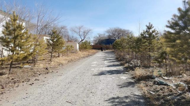 全球最大赌球网站多伦县分局 联合大北沟镇开展集中式饮用水 水源井安全隐患排查