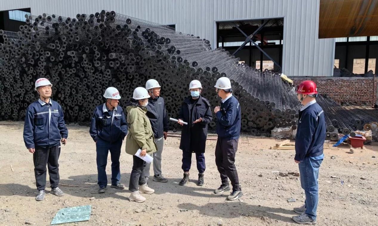 赌球网站西乌旗分局深入内蒙古保硕新材料有限公司开展环境保护和安全生产督导检查