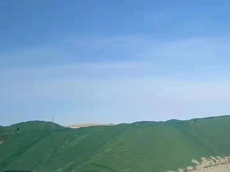 锡盟生态环境局东乌旗分局对国道G306东乌旗段施工现场开展生态环境保护帮扶检查