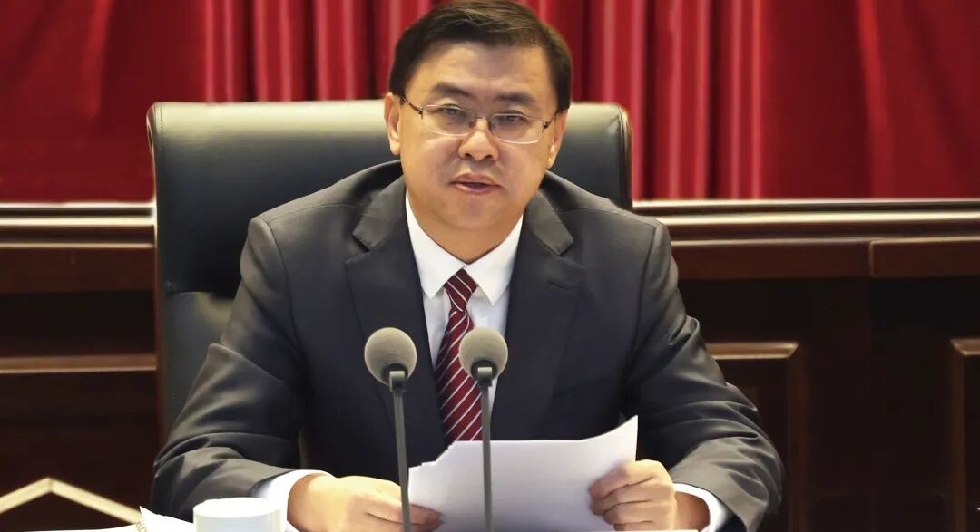 中共锡盟委2026年第1次（扩大）会议暨全盟经济工作会议召开 张佰成主持并讲话