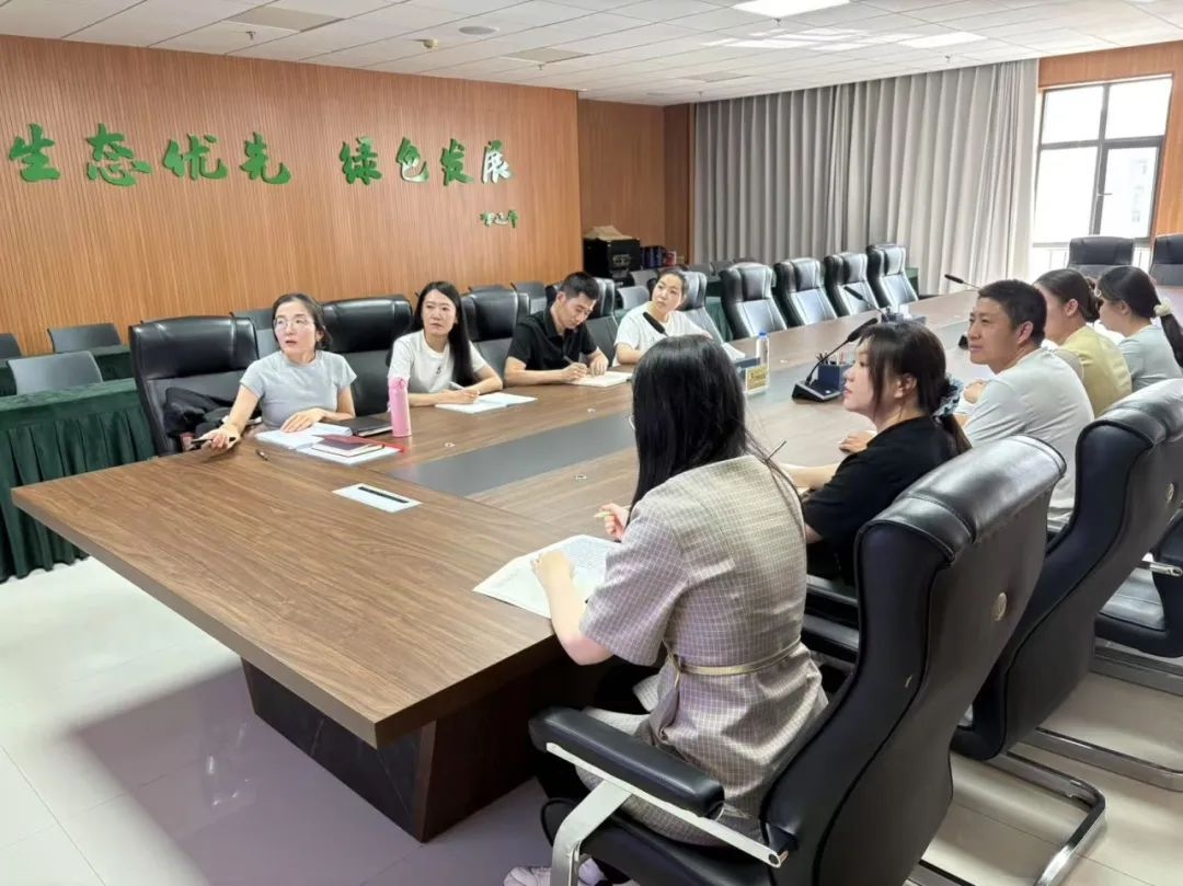全球最大赌球网站机关抓实年轻干部 深入贯彻中央八项规定精神学习教育